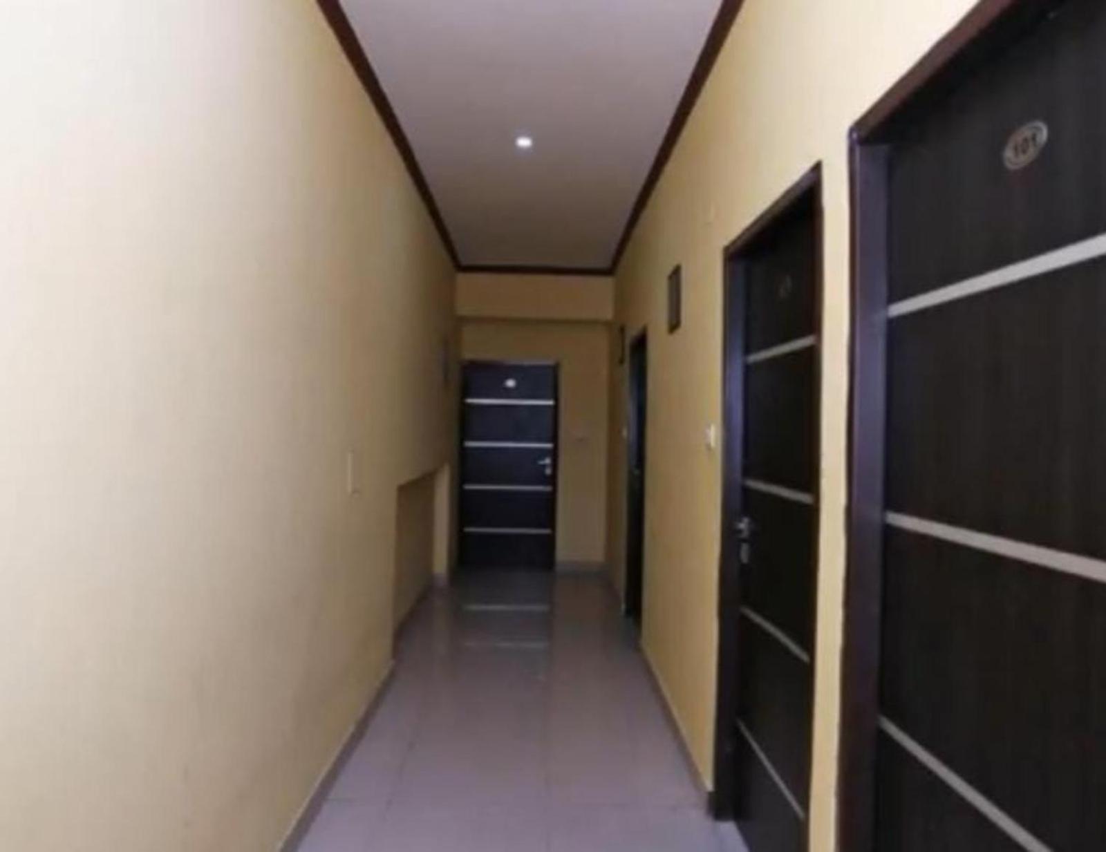 Hotel S K Palace Lucknow , Best Hotel In Lucknow , Hotel In Transport Nagar Lucknow ,Budget Hotels In Lucknow Dış mekan fotoğraf